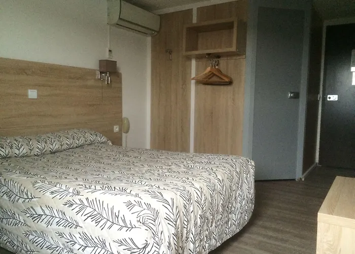 Hotell Les Tourrades