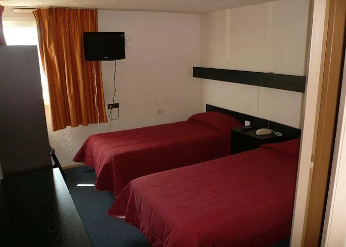 Les Tourrades Hotell