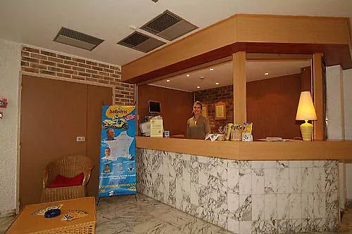 Les Tourrades Hotell