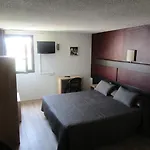 Hotel Les Tourrades