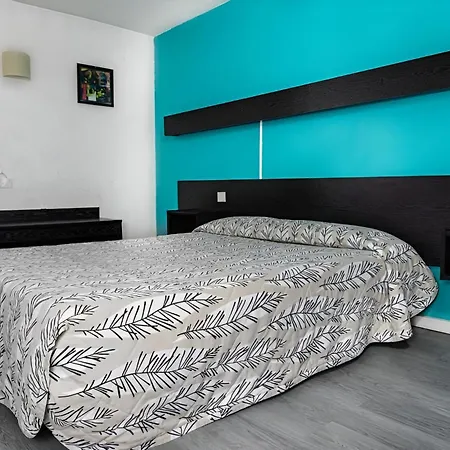 Hotel Les Tourrades 2*