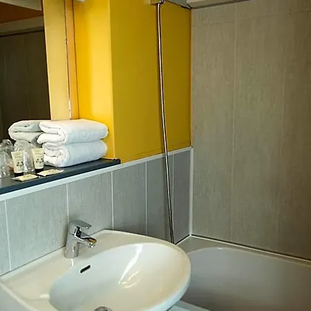 Hotel Les Tourrades 2*