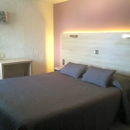 Hotel Les Tourrades