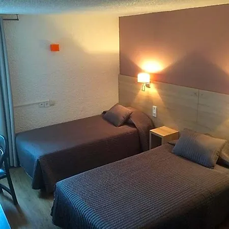 Hotel Les Tourrades 2*