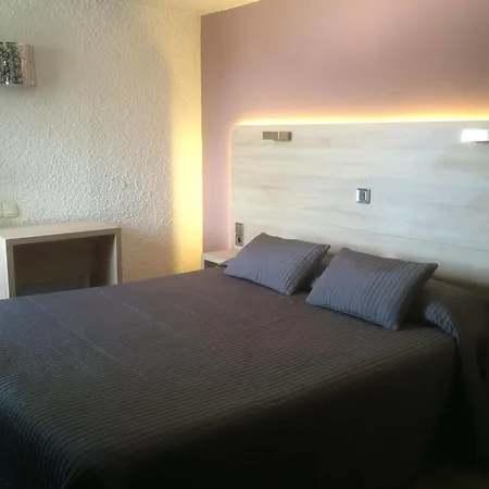 Les Tourrades Hotel 2*
