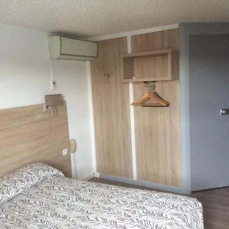 Hotel Les Tourrades